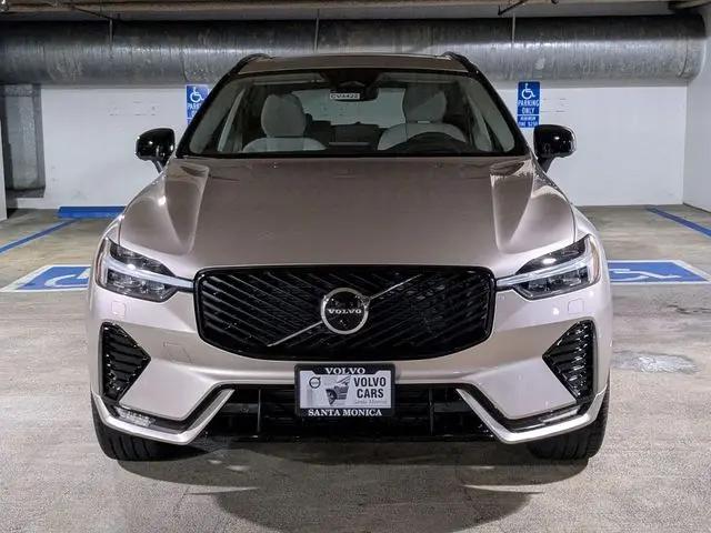 2026 Volvo XC60 B5 Ultra