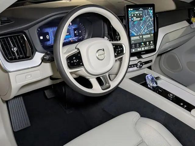 2026 Volvo XC60 B5 Ultra