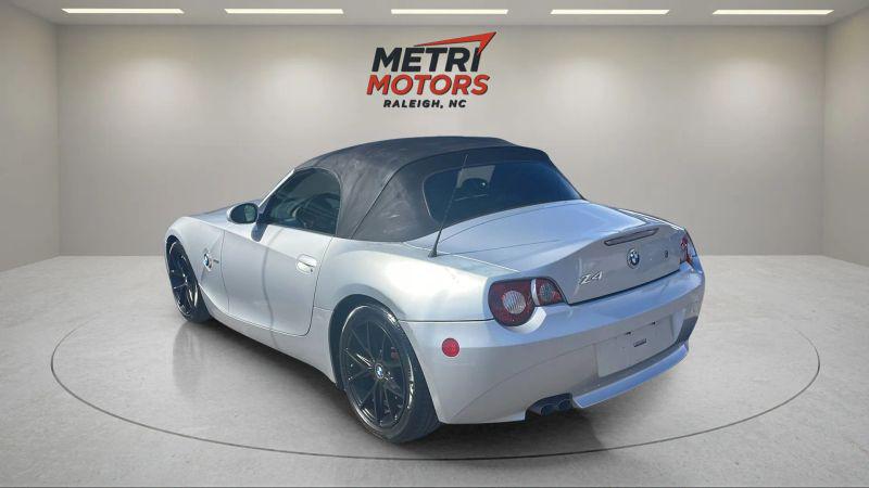 2005 BMW Z4 2.5i