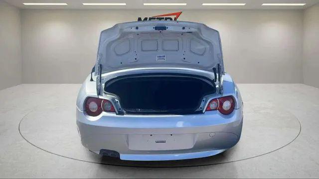 2005 BMW Z4 2.5i