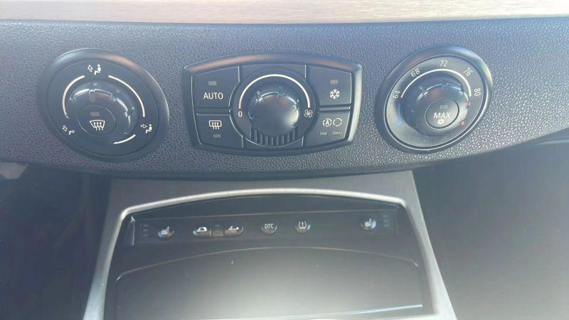 2005 BMW Z4 2.5i