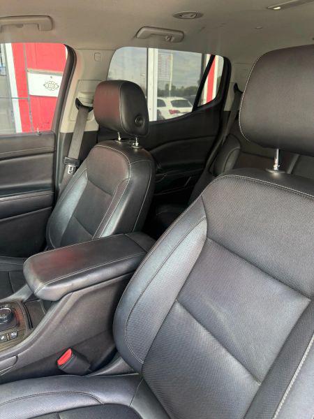 2020 GMC Acadia AWD SLT