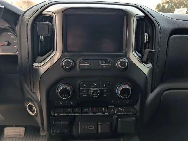 2020 Chevrolet Silverado 1500 4WD Crew Cab Short Bed RST