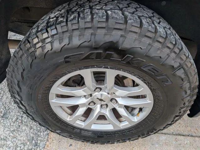 2020 Chevrolet Silverado 1500 4WD Crew Cab Short Bed RST