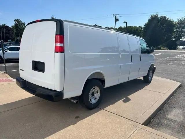 2025 Chevrolet Express Cargo Van RWD 3500 Extended Wheelbase WT