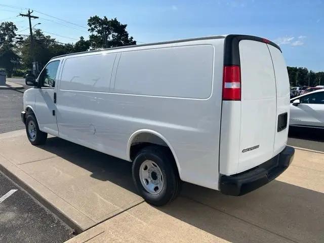 2025 Chevrolet Express Cargo Van RWD 3500 Extended Wheelbase WT