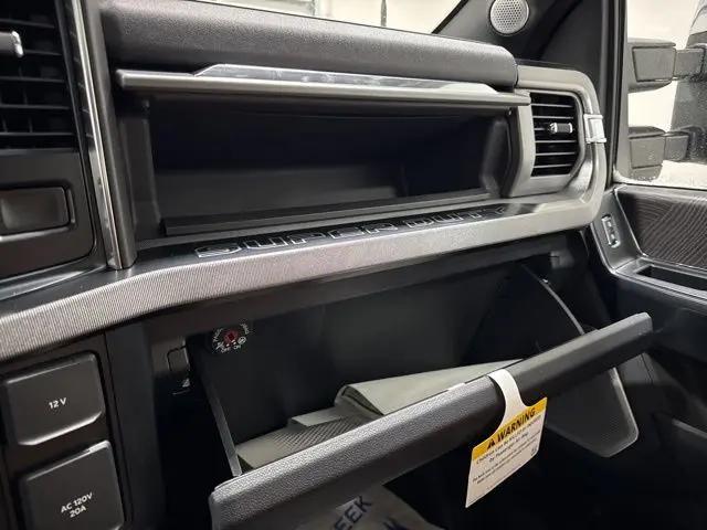2024 Ford F-350 Platinum