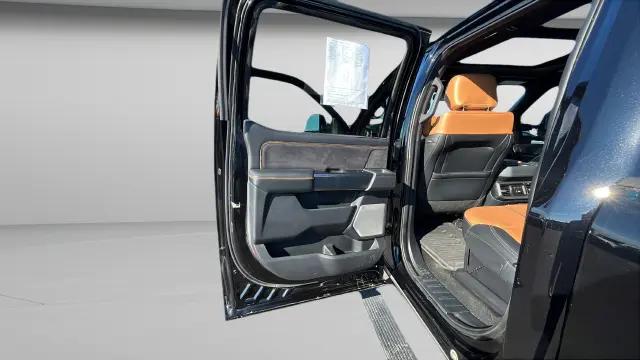 2024 Ford F-350 Platinum