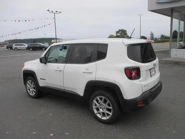 2023 Jeep Renegade Latitude 4x4