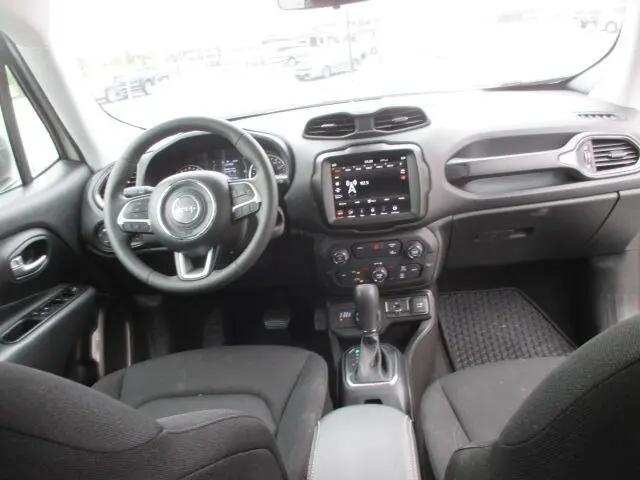 2023 Jeep Renegade Latitude 4x4
