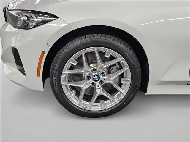 2025 BMW 3 Series 330i xDrive Sedan