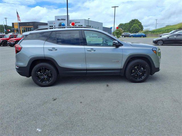 2024 GMC Terrain AWD AT4