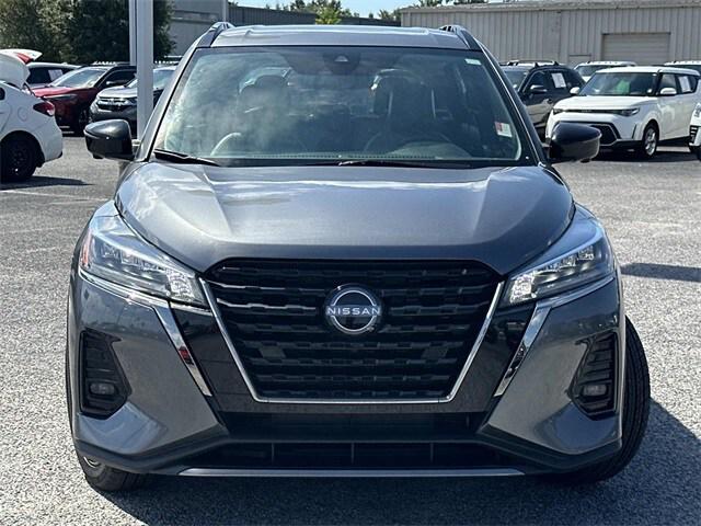 2023 Nissan Kicks SR Xtronic CVT