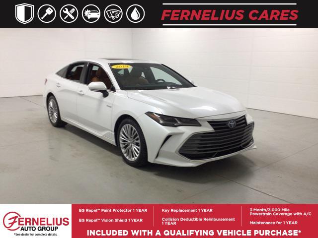 2019 Toyota Avalon Hybrid Limited