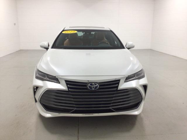 2019 Toyota Avalon Hybrid Limited
