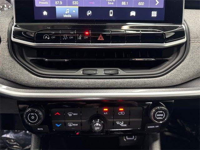 2024 Jeep Compass Latitude Lux FWD 2024 Jeep Compass Latitude Lux FWD