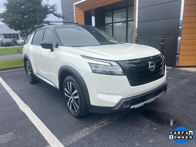 2023 Nissan Pathfinder Platinum 4WD