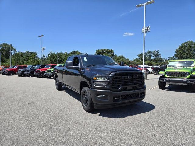 2026 RAM Ram 2500 RAM 2500 TRADESMAN CREW CAB 4X2 8 BOX