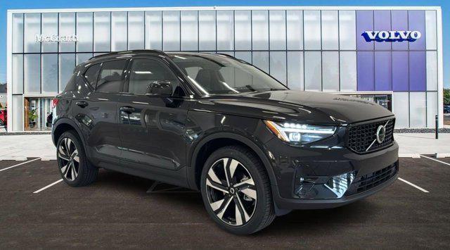 2026 Volvo XC40 B5 Ultra for sale in Barrington, IL