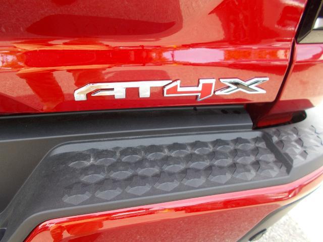 2026 GMC Canyon AT4X, 4WD