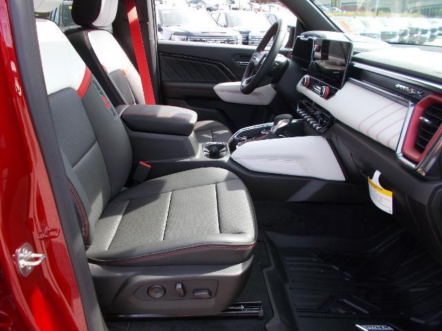 2026 GMC Canyon AT4X, 4WD