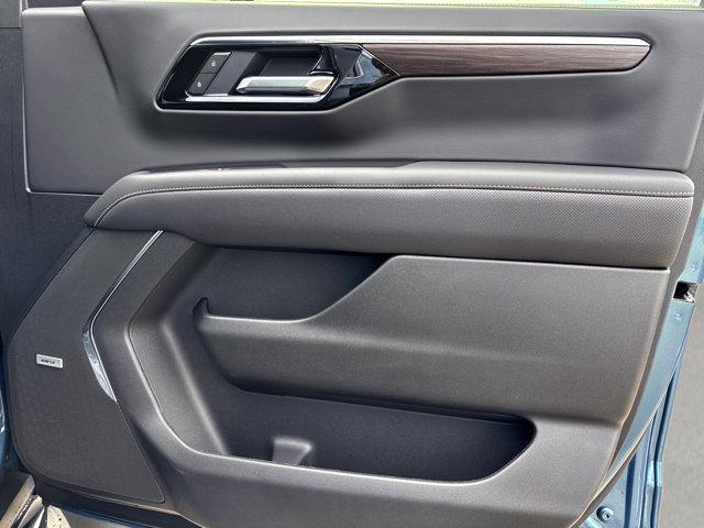 2025 Chevrolet Tahoe 2WD Premier