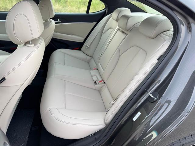 2026 Genesis G70 2.5T RWD