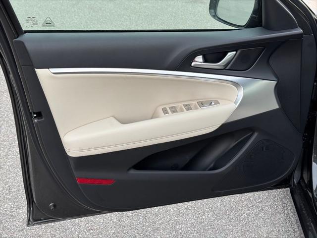 2026 Genesis G70 2.5T RWD