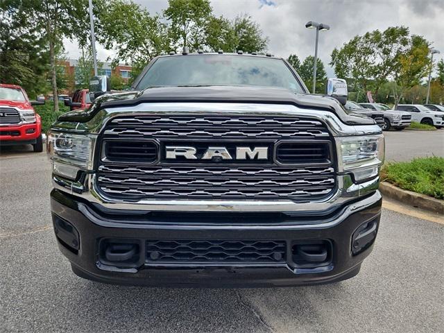 2024 RAM 3500 Limited Crew Cab 4x4 8 Box