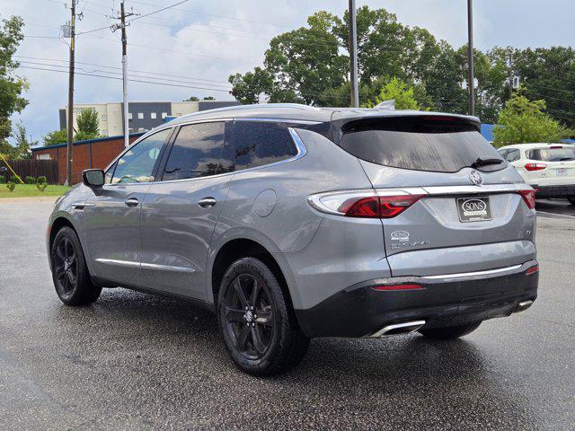2023 Buick Enclave Essence AWD