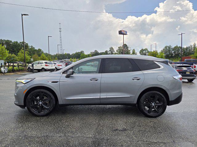 2023 Buick Enclave Essence AWD