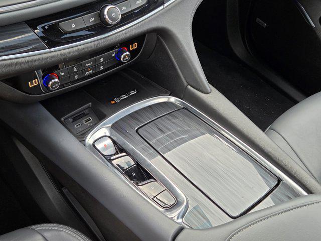 2023 Buick Enclave Essence AWD
