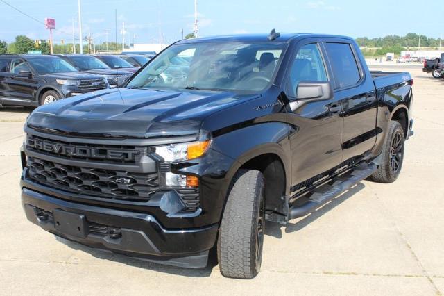 2024 Chevrolet Silverado 1500 4WD Crew Cab Short Bed Custom