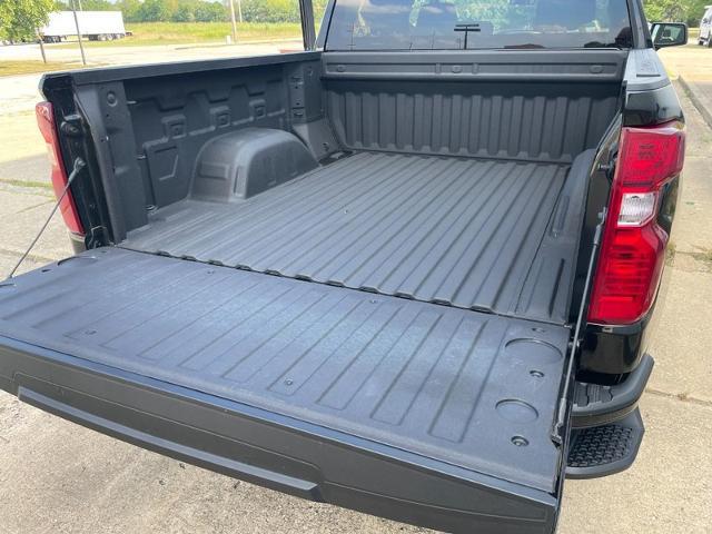2024 Chevrolet Silverado 1500 4WD Crew Cab Short Bed Custom