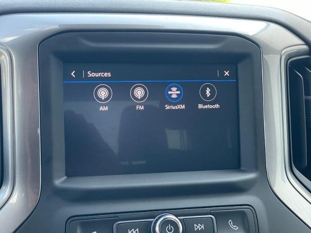 2024 Chevrolet Silverado 1500 4WD Crew Cab Short Bed Custom