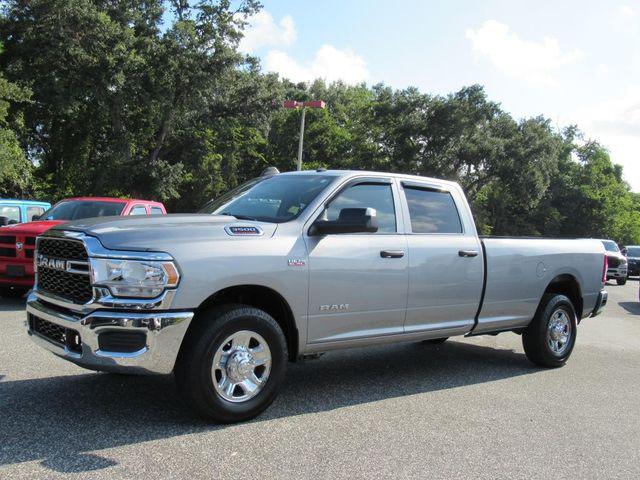 2022 RAM 3500 Tradesman Crew Cab 4x2 8 Box