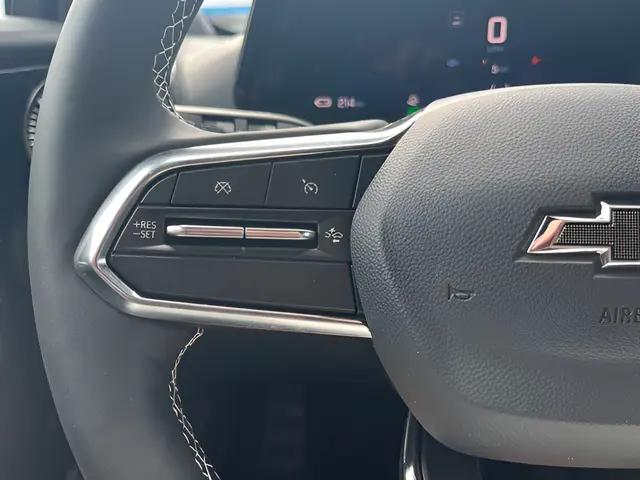 2025 Chevrolet V Blazer eAWD LT