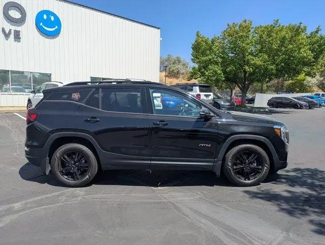 2022 GMC Terrain AWD AT4