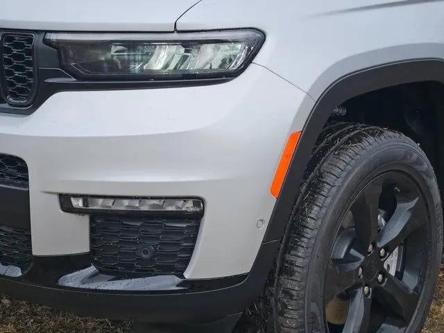 2025 Jeep Grand Cherokee L Limited 4x4