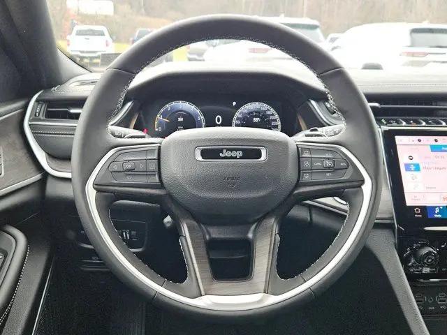 2025 Jeep Grand Cherokee L Limited 4x4