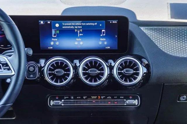 2025 Mercedes-Benz GLA-CLASS 4MATIC