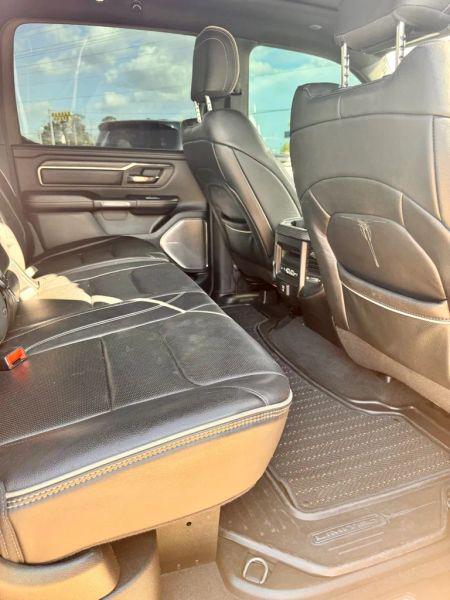 2019 Ram 1500 Limited Crew Cab 4x4 5'7" Box
