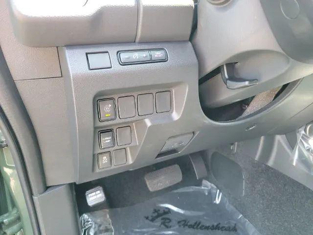 2025 Nissan Frontier King Cab SV 4x2
