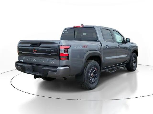 2025 Nissan Frontier Crew Cab PRO-4X 4x4