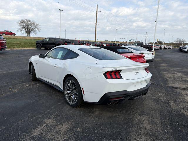2025 Ford Mustang GT Premium Fastback