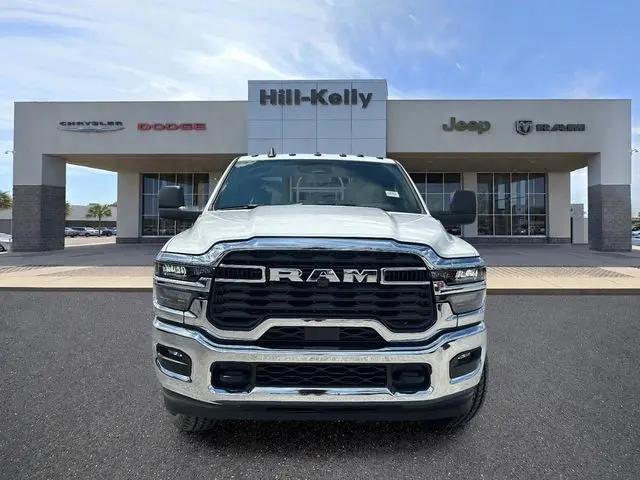 2025 Ram 2500 Tradesman Crew Cab 4x4 6'4" Box