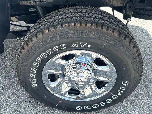 2025 Ram 2500 Tradesman Crew Cab 4x4 6'4" Box