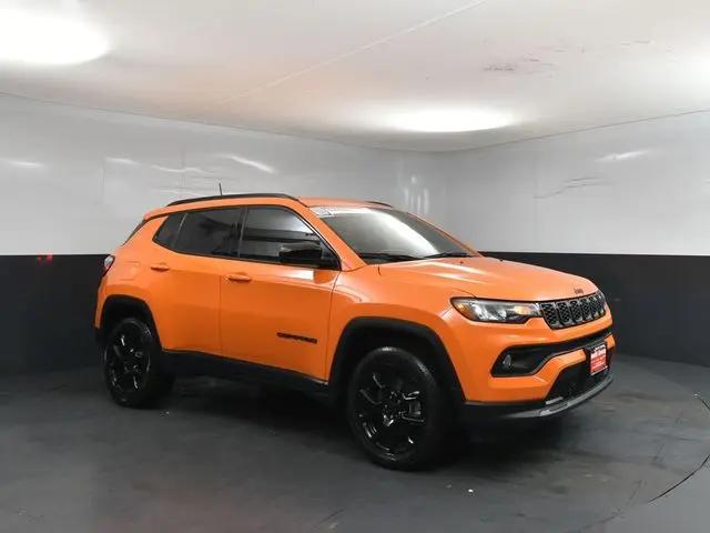 2026 Jeep Compass Latitude Altitude