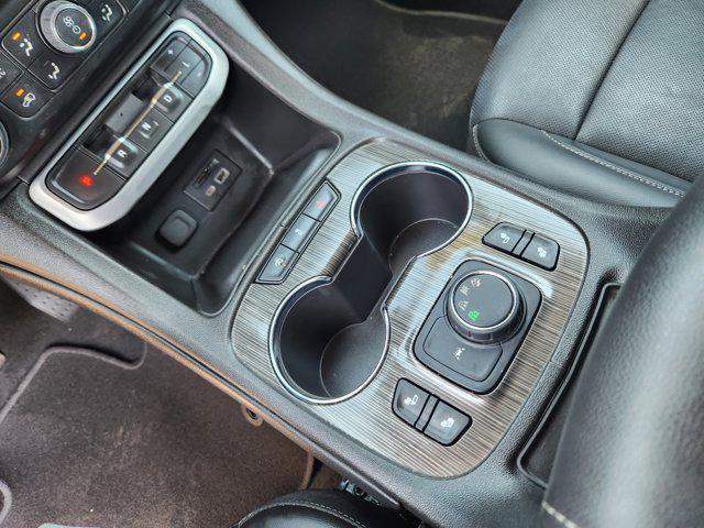 2023 GMC Acadia AWD SLT