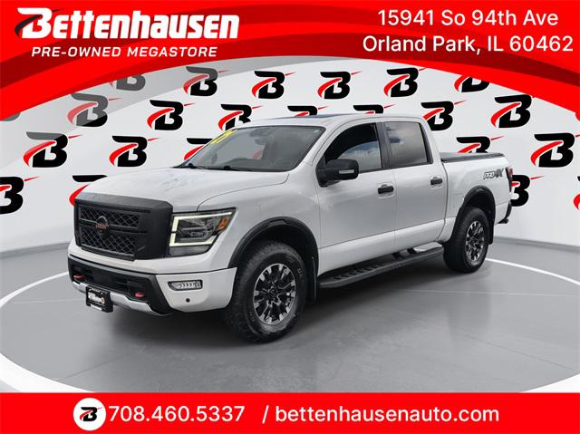 2021 Nissan TITAN Crew Cab PRO-4X 4x4